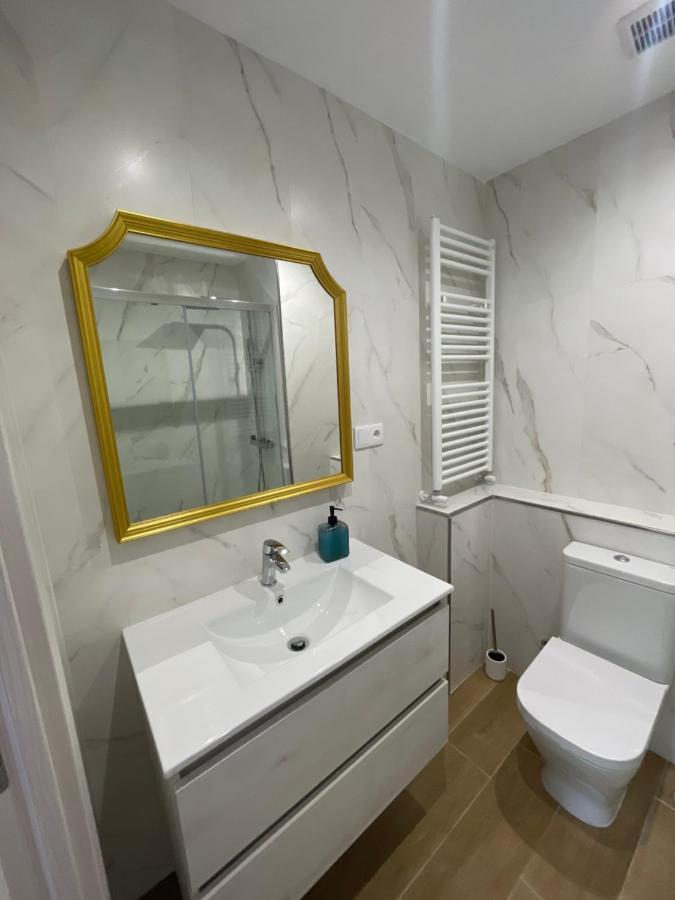 דירות אלקאלה דה הנארס Alcala Luxury Piso Completo De 80M מראה חיצוני תמונה