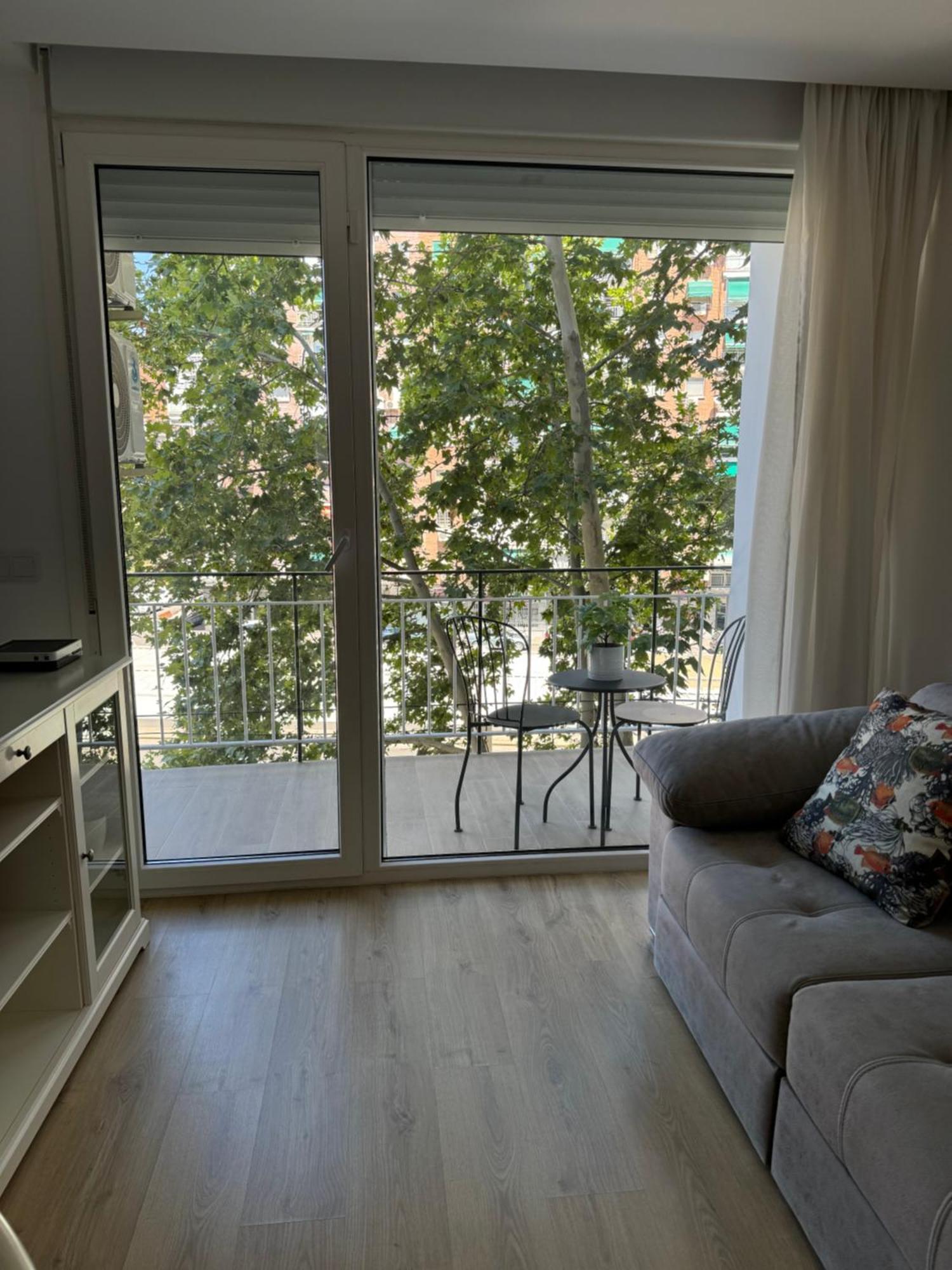 דירות אלקאלה דה הנארס Alcala Luxury Piso Completo De 80M מראה חיצוני תמונה