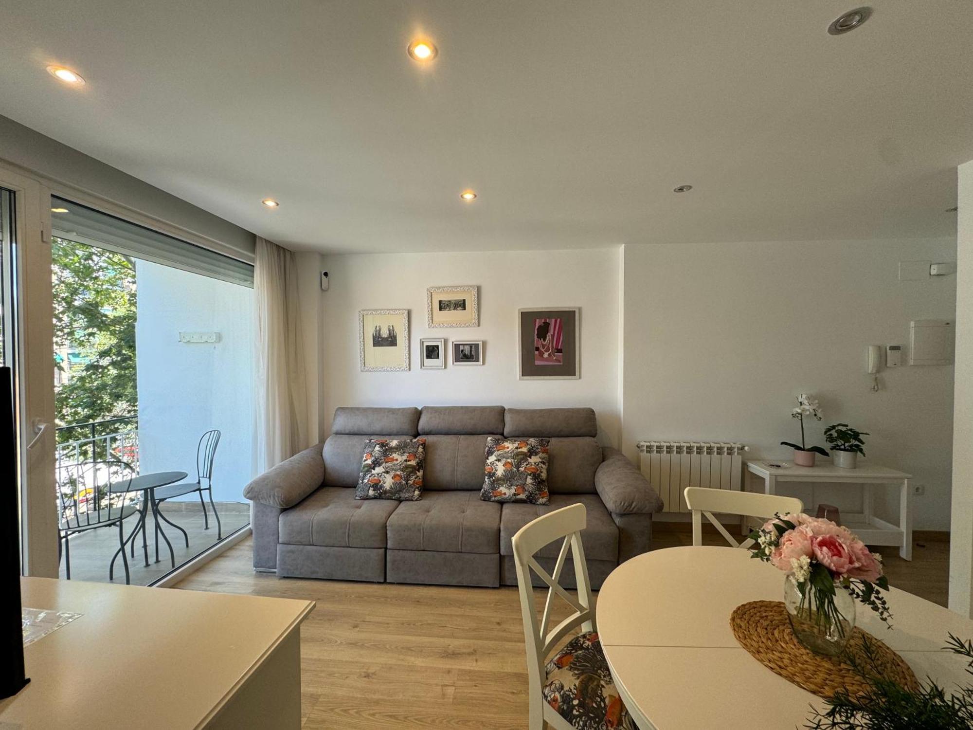 דירות אלקאלה דה הנארס Alcala Luxury Piso Completo De 80M מראה חיצוני תמונה